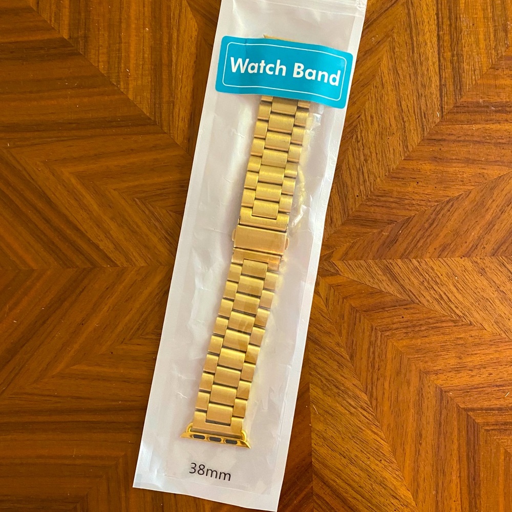 Gold watch band